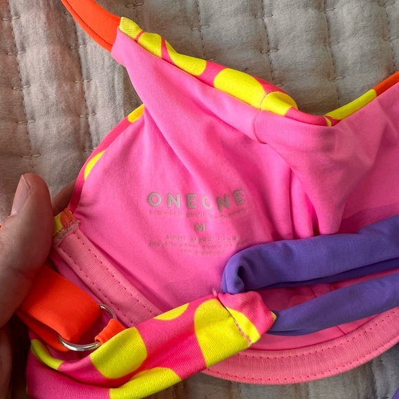 One One Swim Daisy Print Bikini Size S - Picture 4 of 6